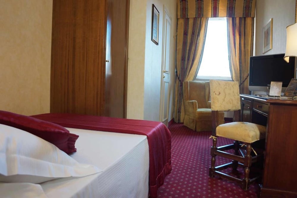 Basic Single Room