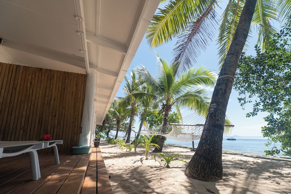 Beachfront Bure photo 6