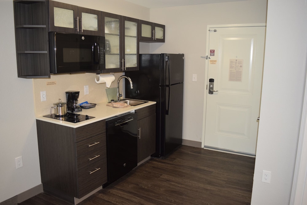 Suite, 1 Bedroom, Accessible (Hearing) thumbnail 5