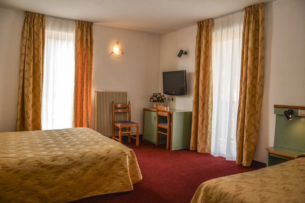 Comfort Triple Room photo 2