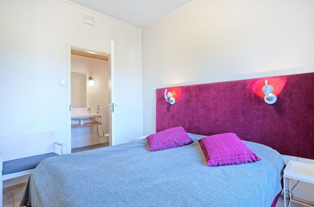 Apartment, 2 Bedrooms (79m2) photo 1