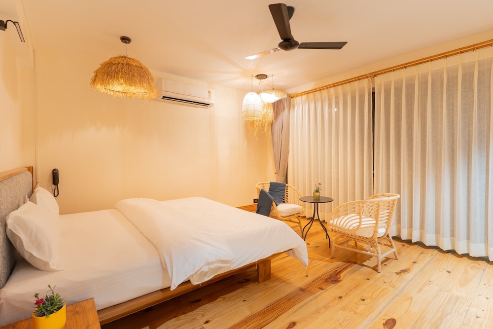Deluxe Double Room, Balcony, Mountain View photo 3