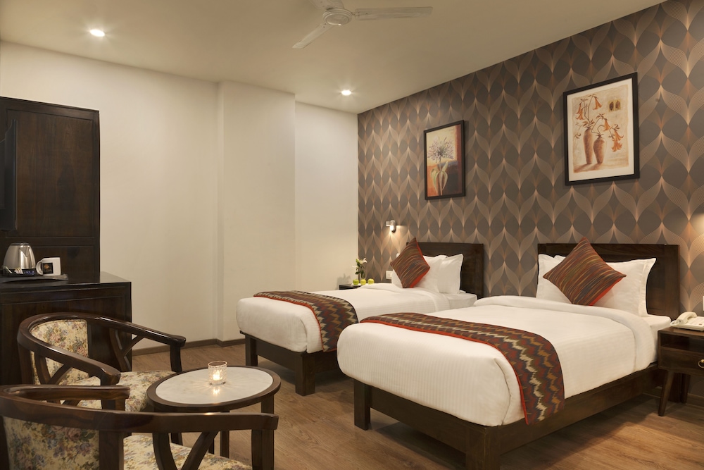 Executive Room - Photo 3