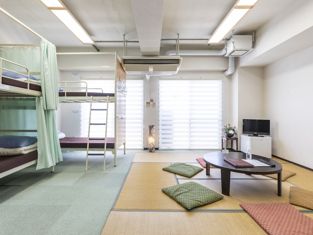 Premium Room, Non Smoking, Shared Bathroom