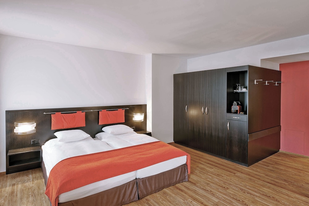 Superior Twin Room - Photo 3