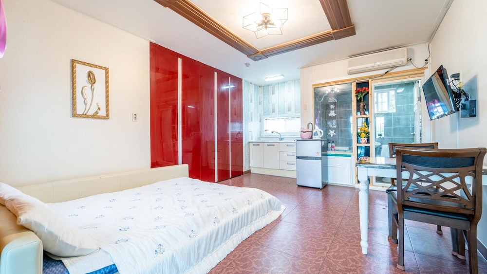 Basic Room, 1 Bedroom (Puliphyangki ( F2 )) - Photo 11