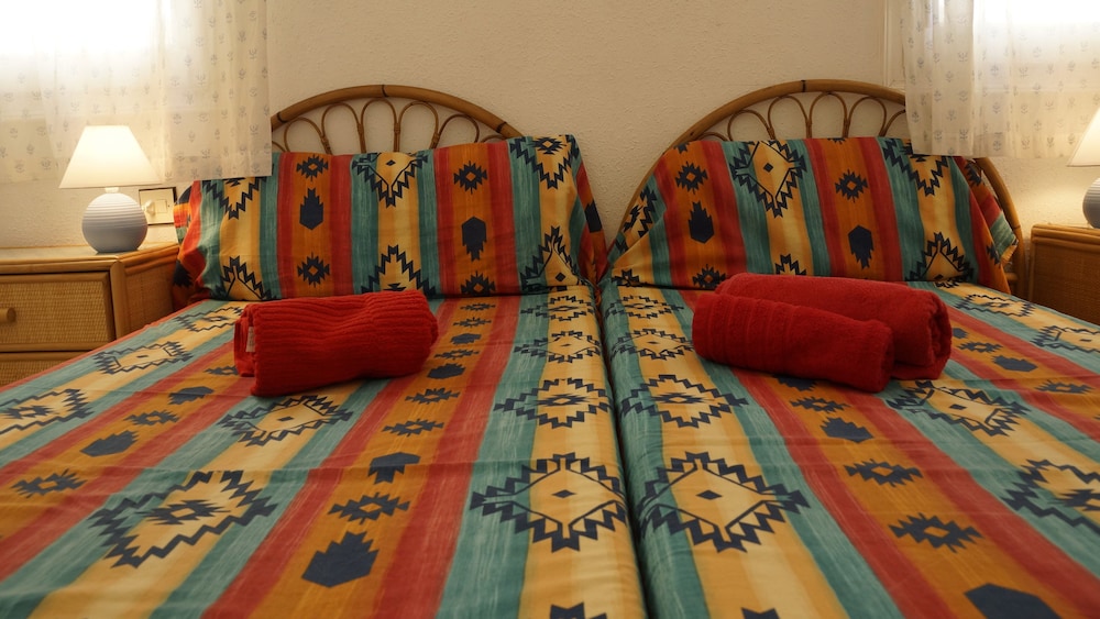 Apartamento, 2 habitaciones, vista al puerto