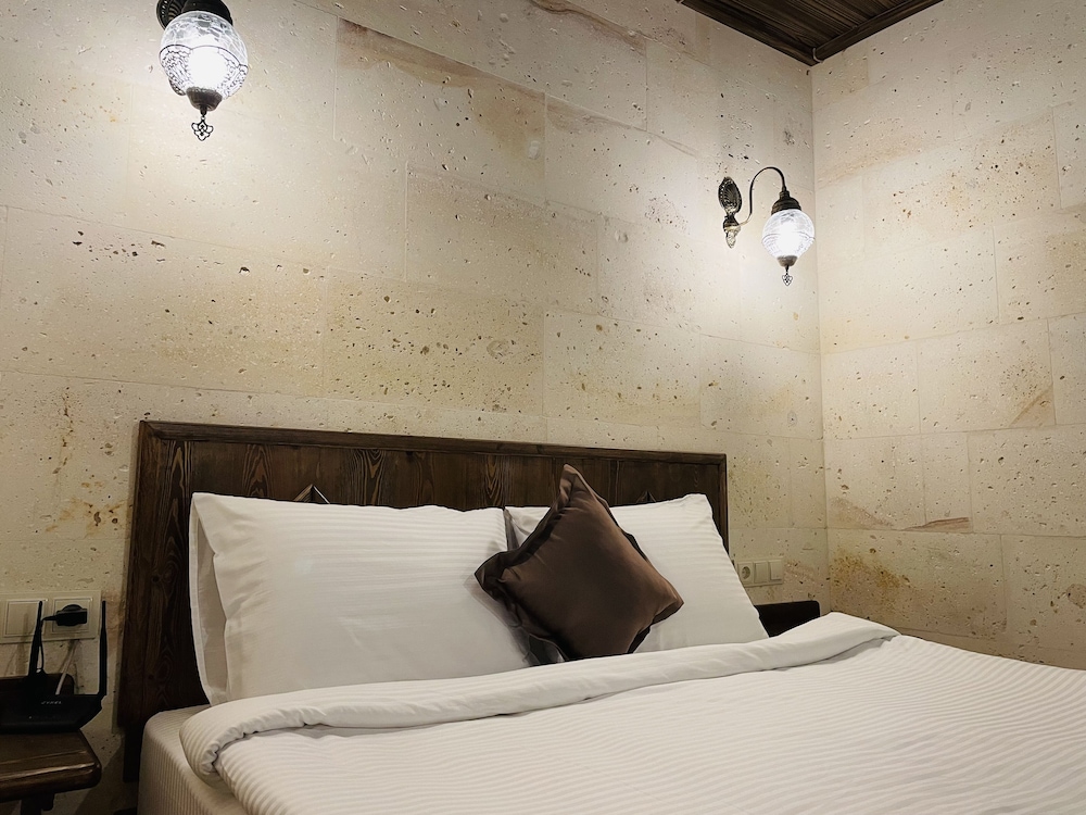Economy Room - Photo 12