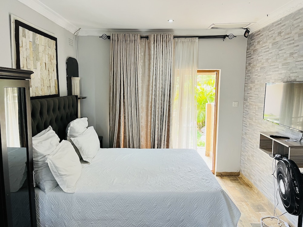 Deluxe Double Room photo 1