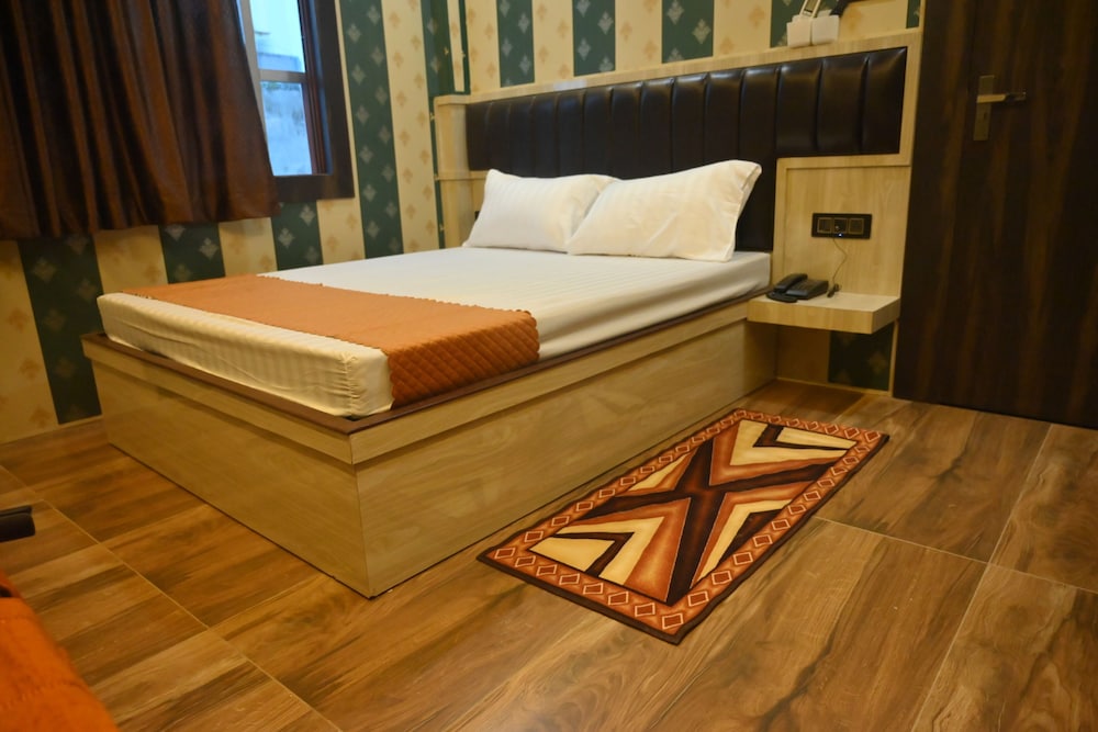 Standard Double Room - Photo 1