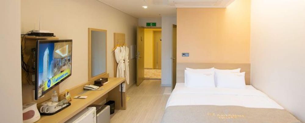 Superior double Room - Additional person fee pay upon arrival photo 2
