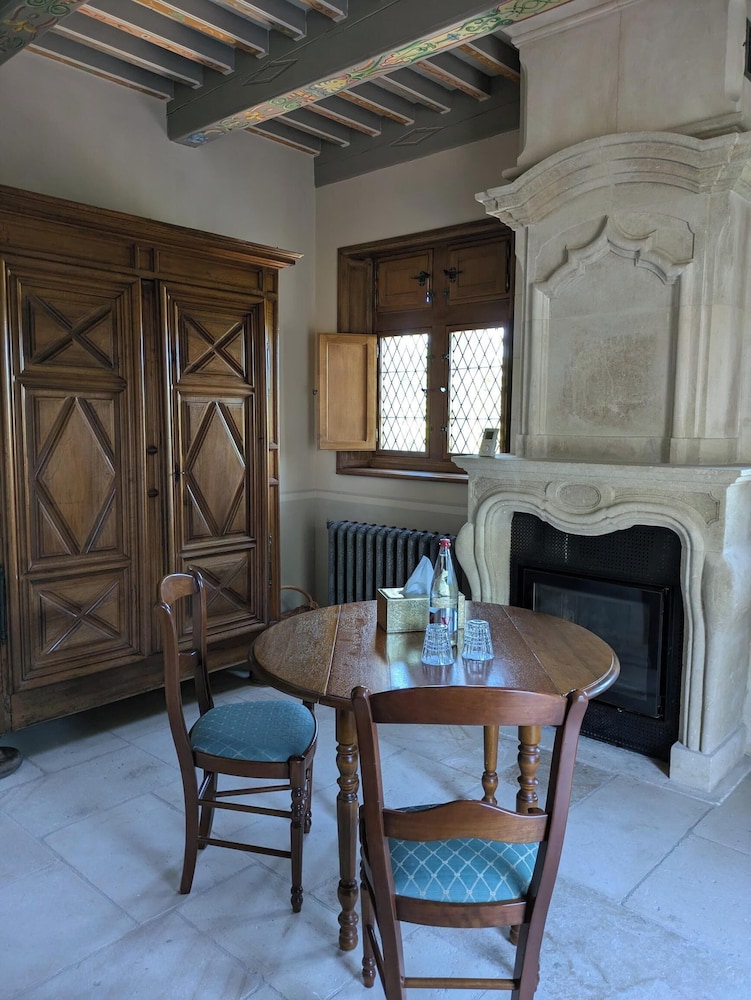Traditional Chalet, Non Smoking, Canal View photo 3