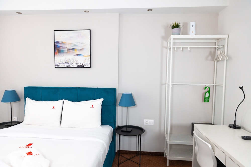 Standard Room, Balcony - Photo 5