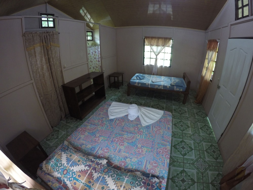 Triple Room, Multiple Beds, Non Smoking, Mountain View photo 2