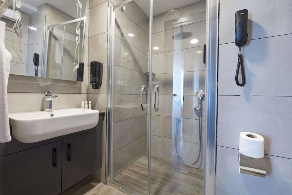 Suite, 2 Bedrooms, Non Smoking, Kitchenette (Vista) - Photo 14