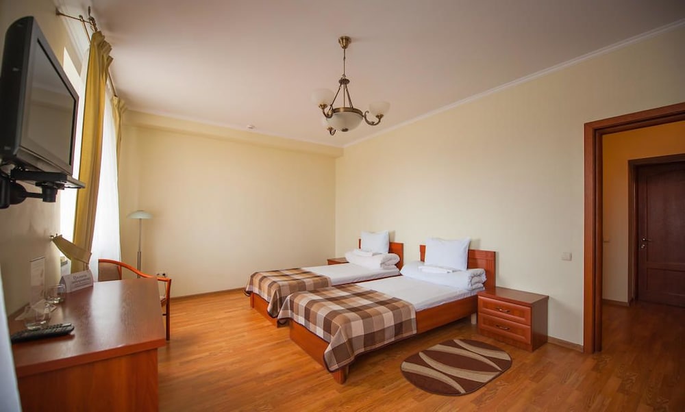 Standard Twin Room photo 2