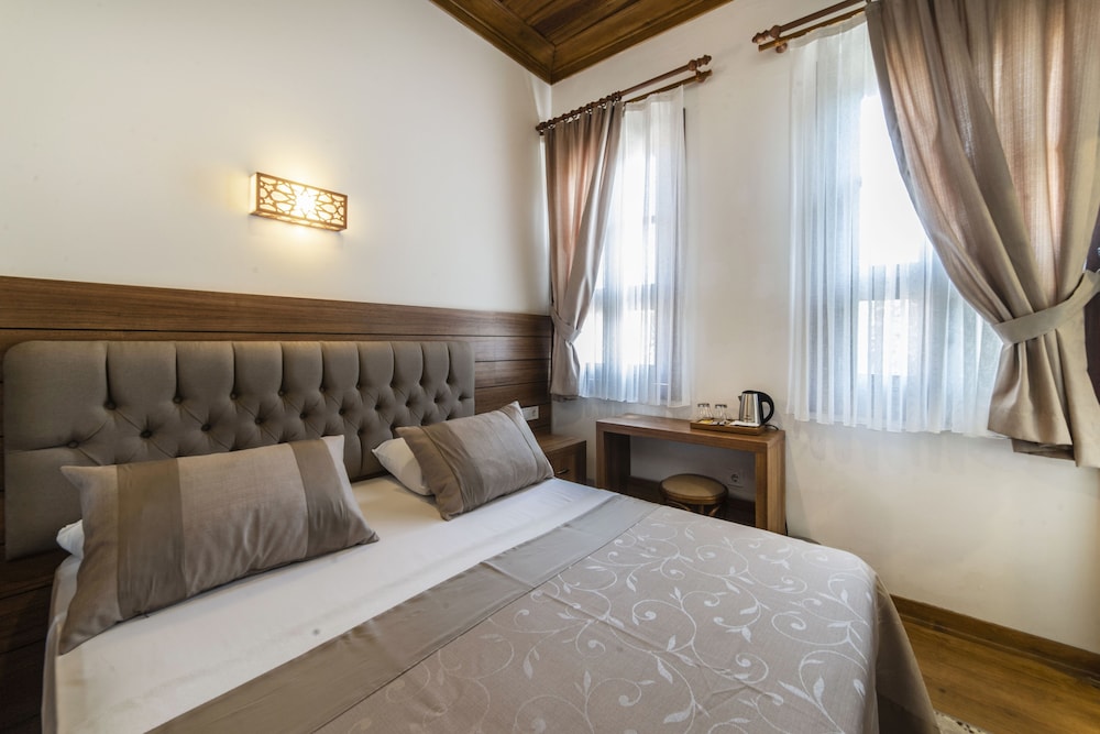Junior Double Room