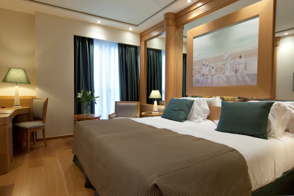 Double Room (child extra bed) photo 2