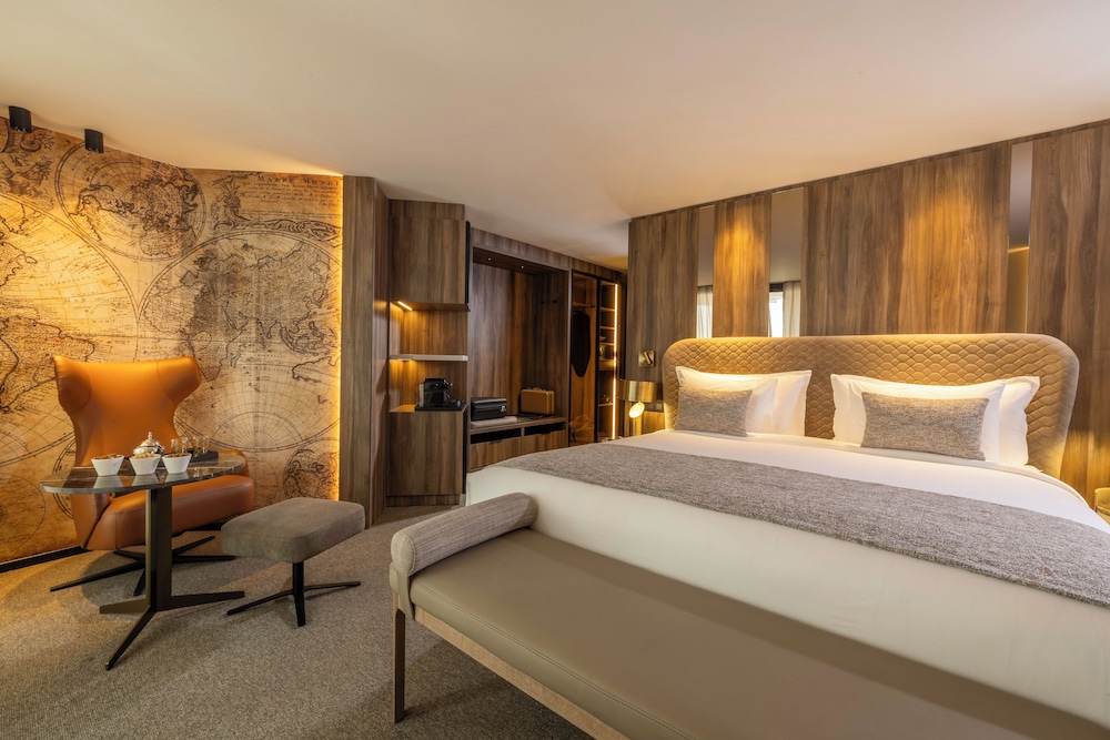 Classic Room, 1 King Bed