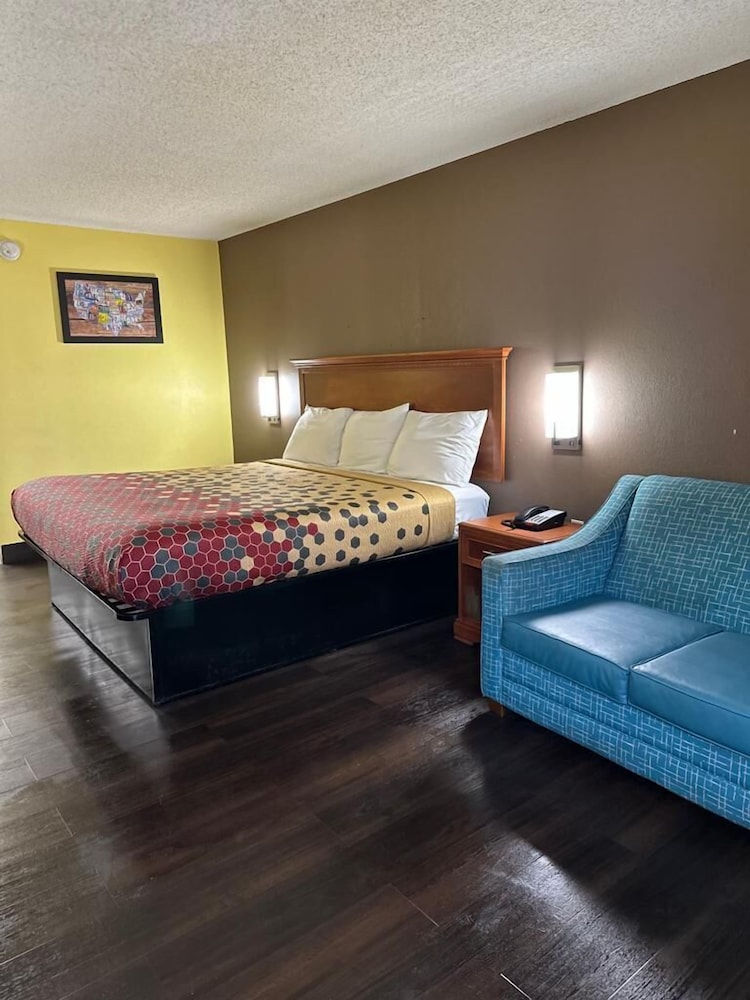 Room, 1 King Bed, Accessible, Non Smoking photo 1