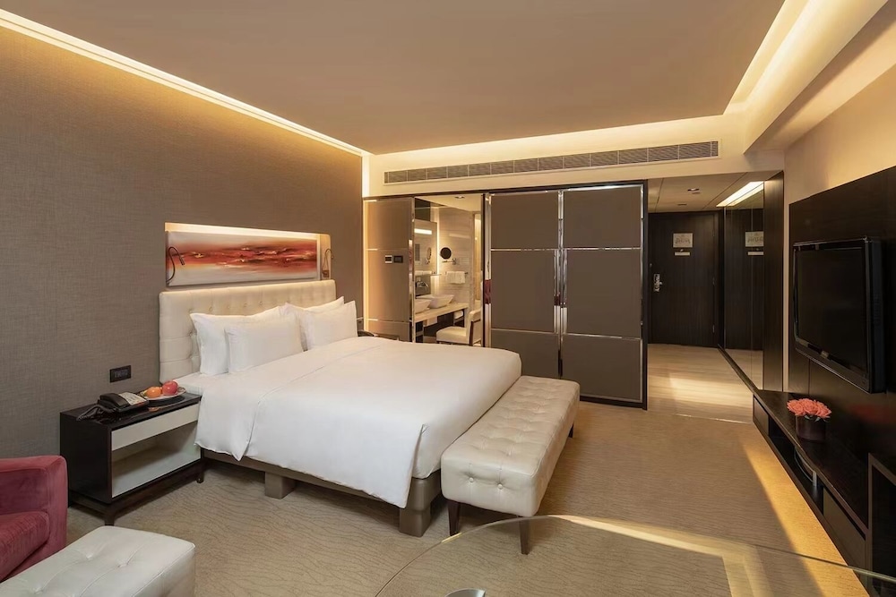 Premier Double Room (West Wing)