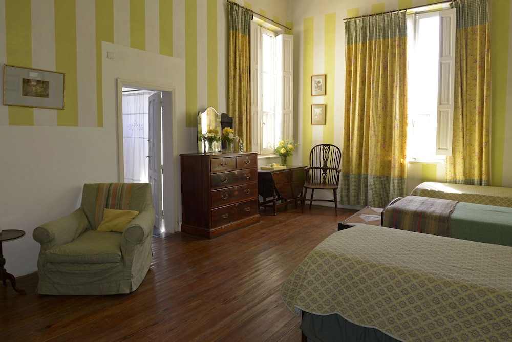 Family Triple Room photo 1