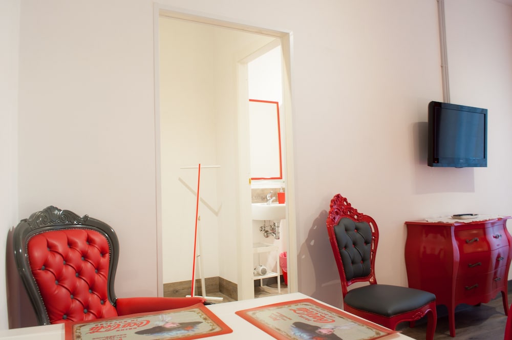 Superior Double or Twin Room photo 3