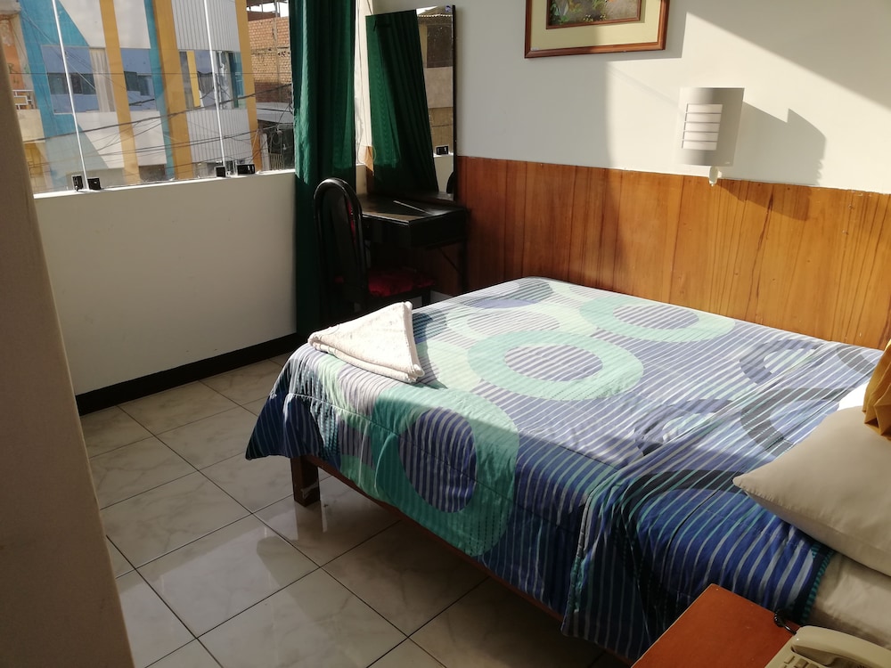 Single Room photo 2