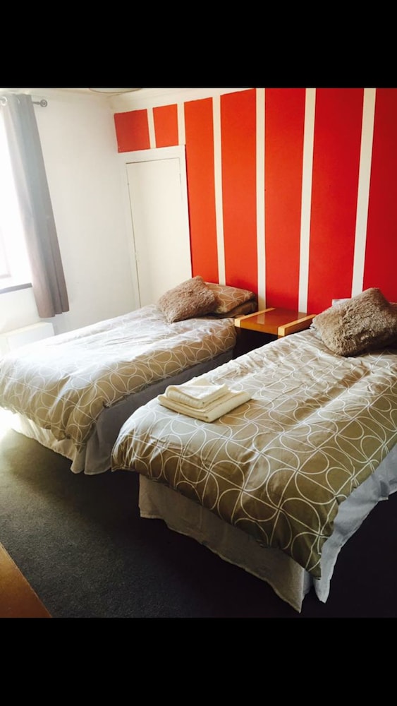 Standard Twin Room, Harbor View photo 1