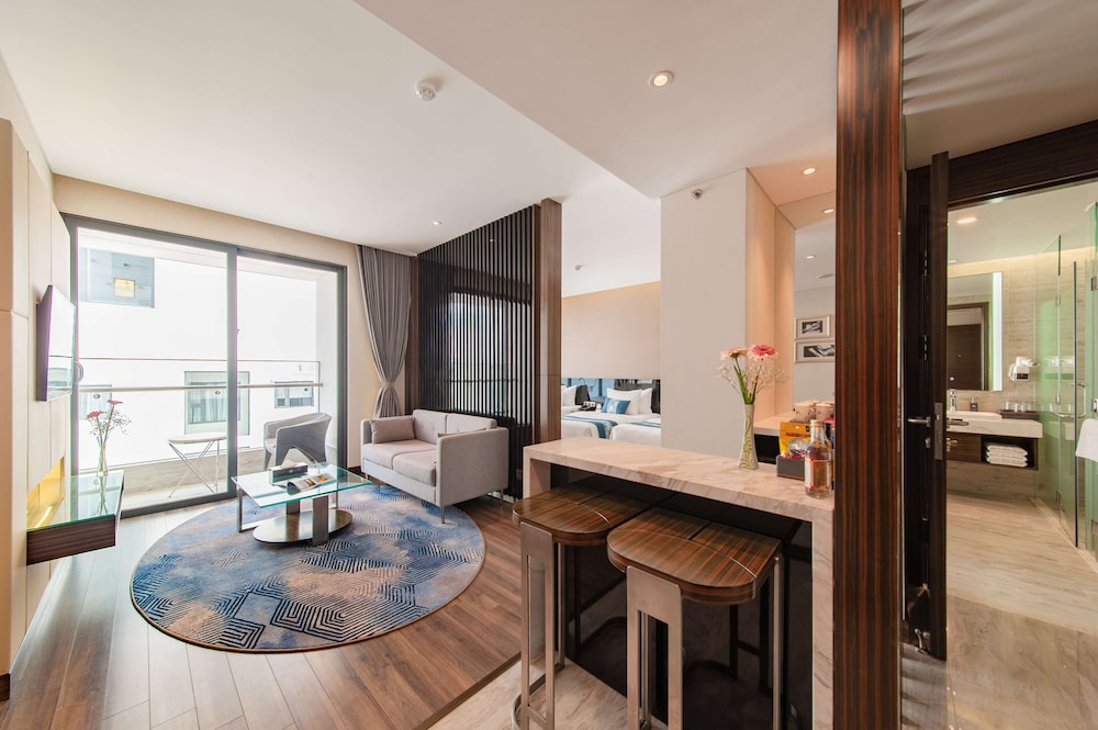 Suite Triple Balcony Room photo 2