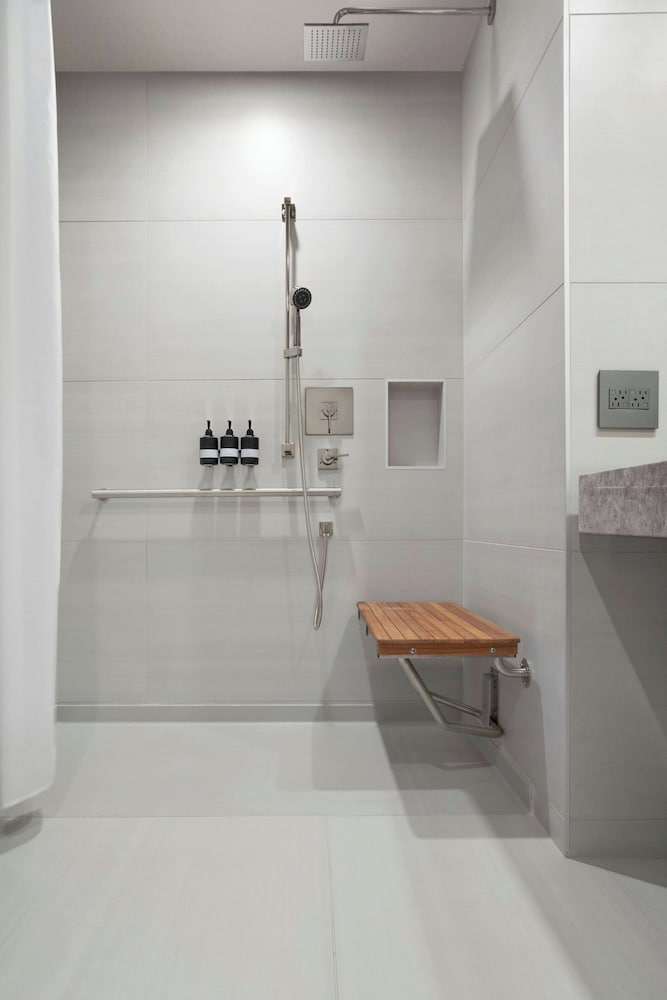 TETRA Hotel, Autograph Collection, Bilde 5