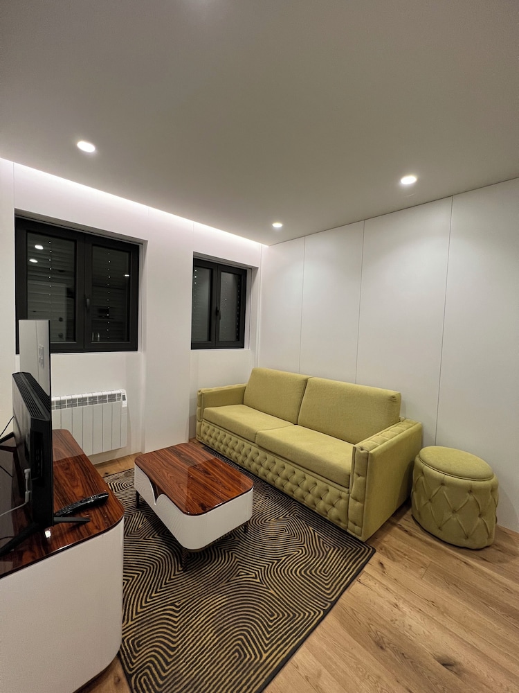 Comfort Apartment - Photo 5