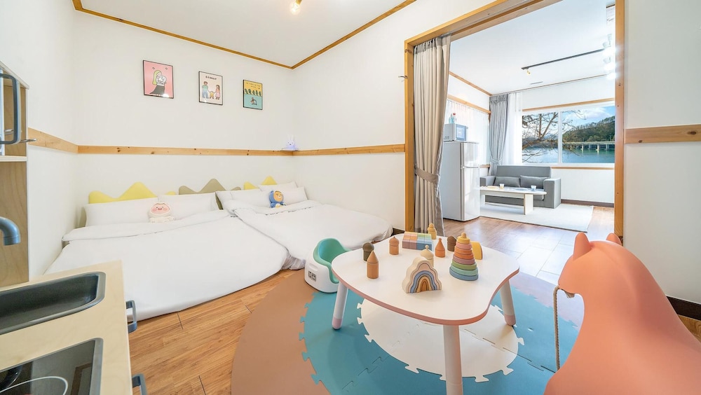Basic Room, 1 Bedroom (202 Belém) - Photo 3
