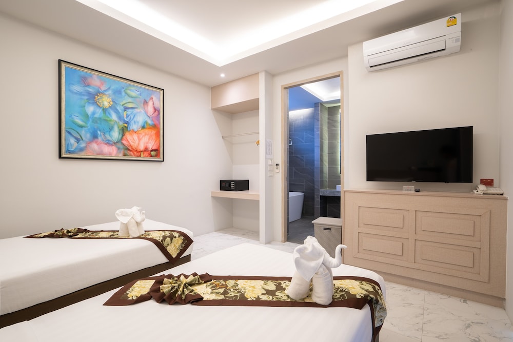 Four Bedrooms Private Pool Villa - Photo 1