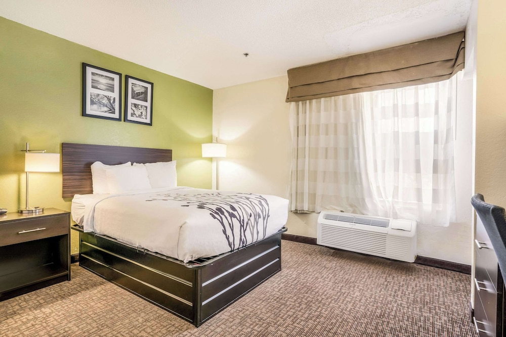 Room, 1 Double Bed, Non Smoking - Photo 1