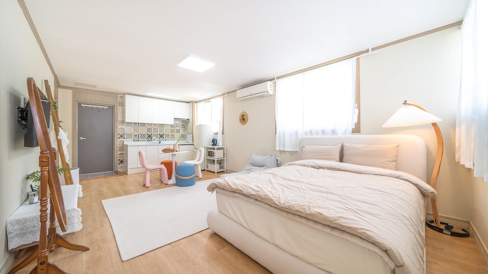 Basic Room, 1 Bedroom (Room 303) photo 1
