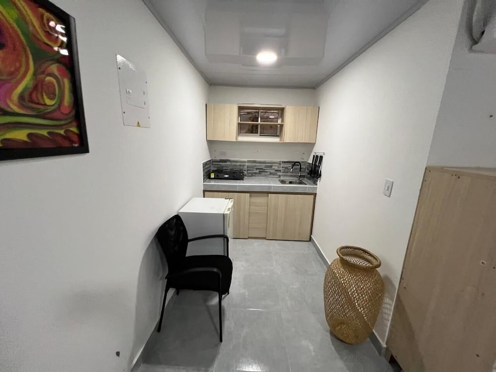 Town Beach Studio Apartment 102 photo 3