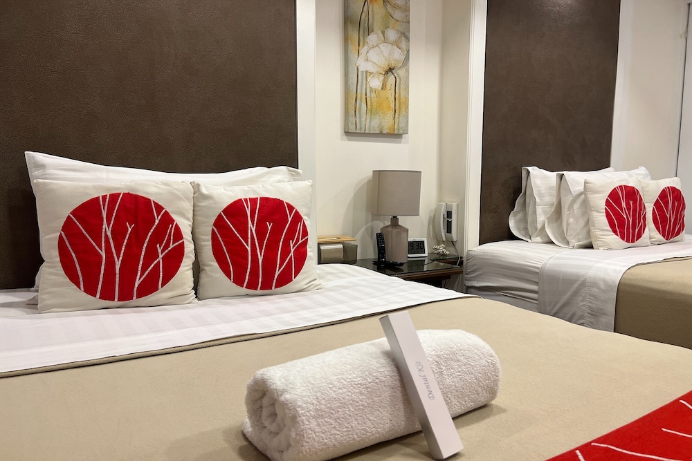 Deluxe Room - Photo 11