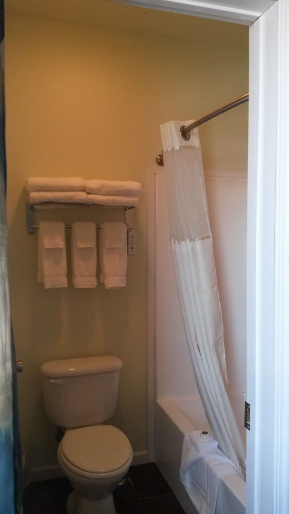Standard Room photo 2