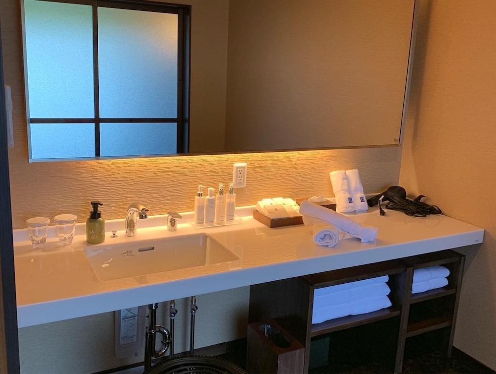 Classic Twin Room - Photo 1
