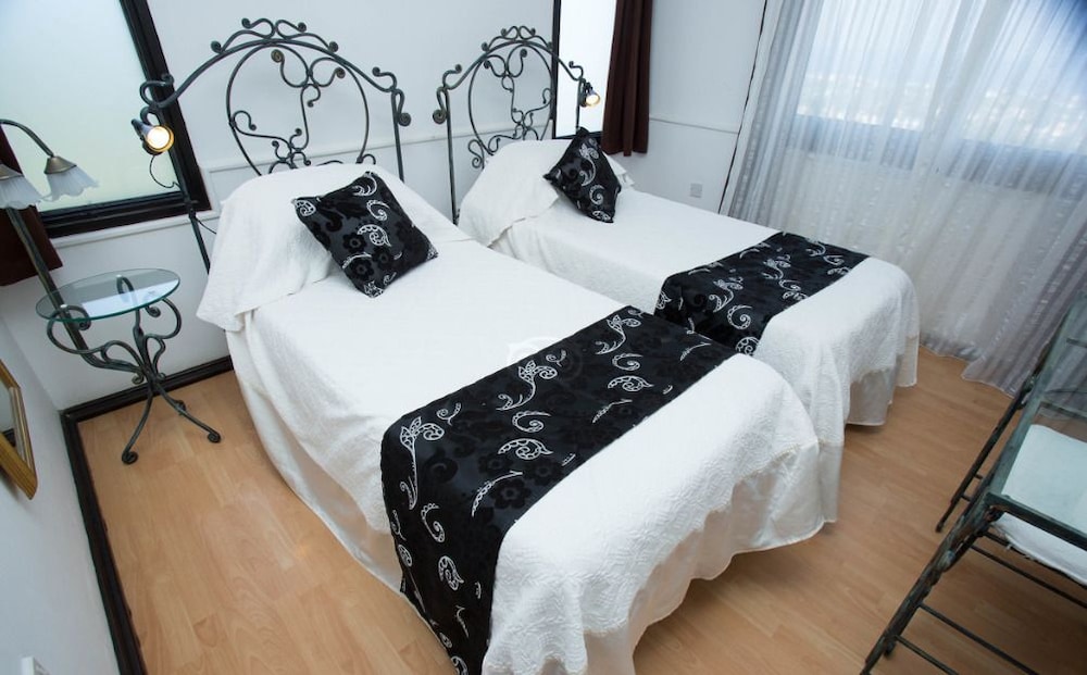 Suite, Sea View photo 1