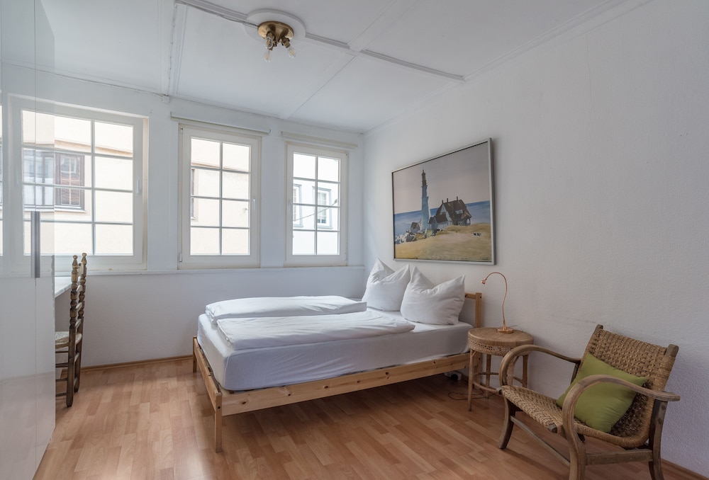 Quadruple Room, Shared Bathroom (Zimmer 4) photo 3