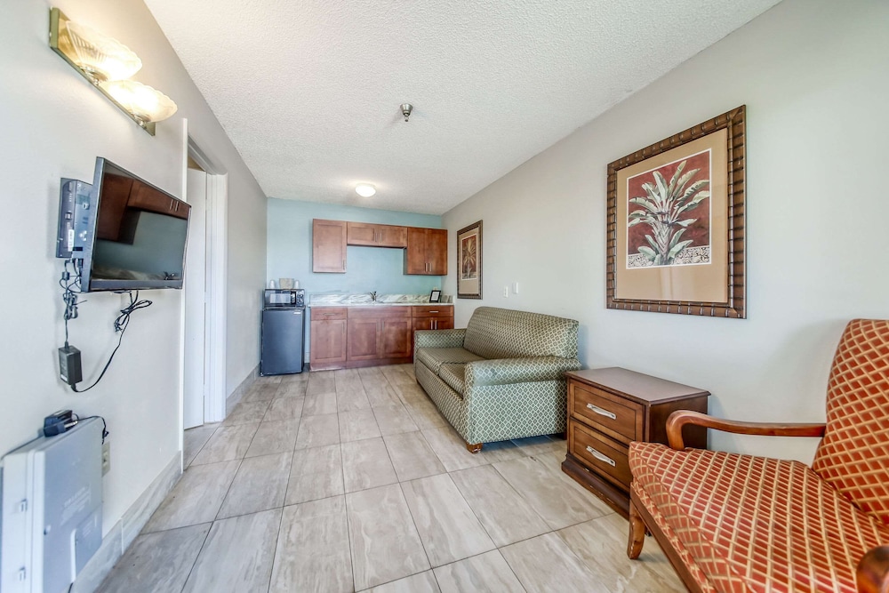 Suite, Non Smoking photo 2