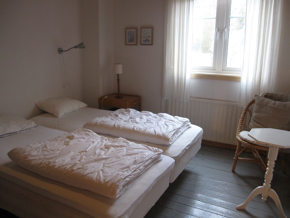 Quadruple Room, Shared Bathroom (Double Bed & Bunk Bed) photo 1