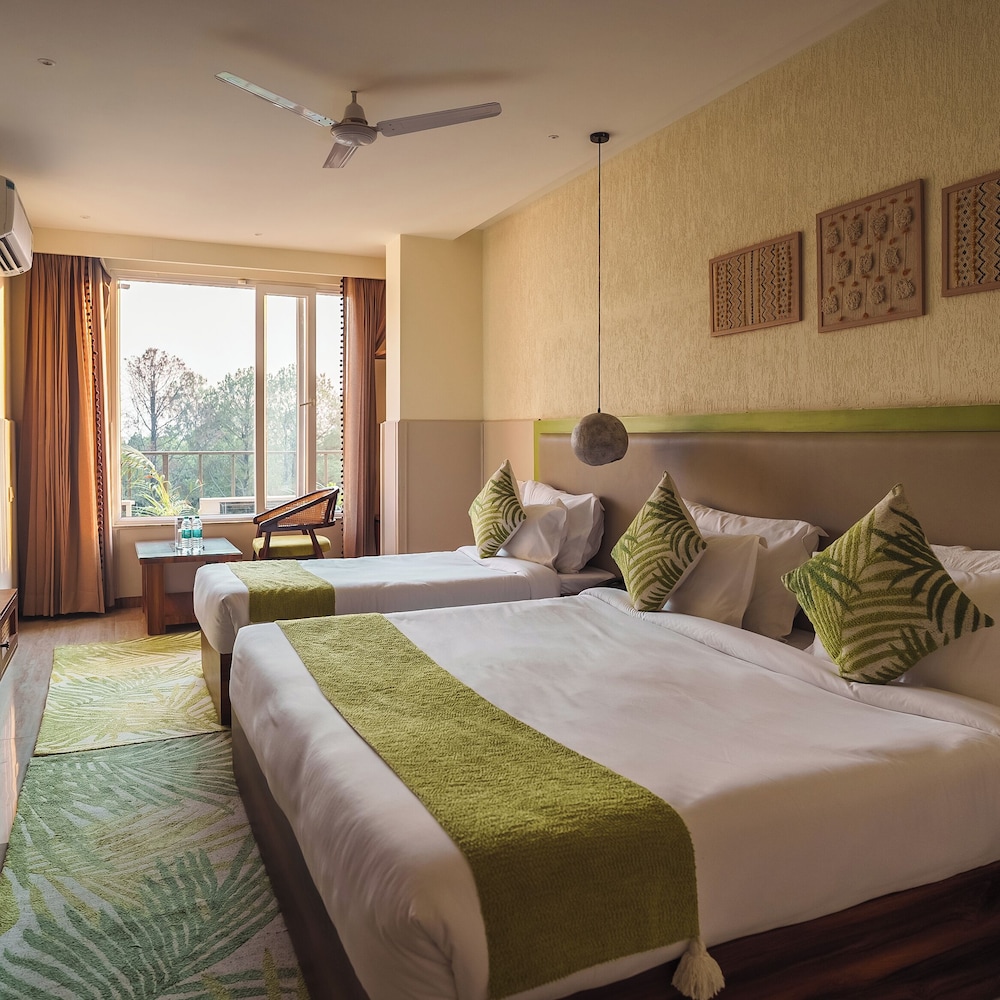 Premium Room - Photo 12