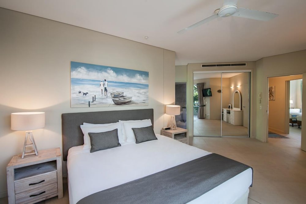 3 Bedroom Classic Penthouse photo 2