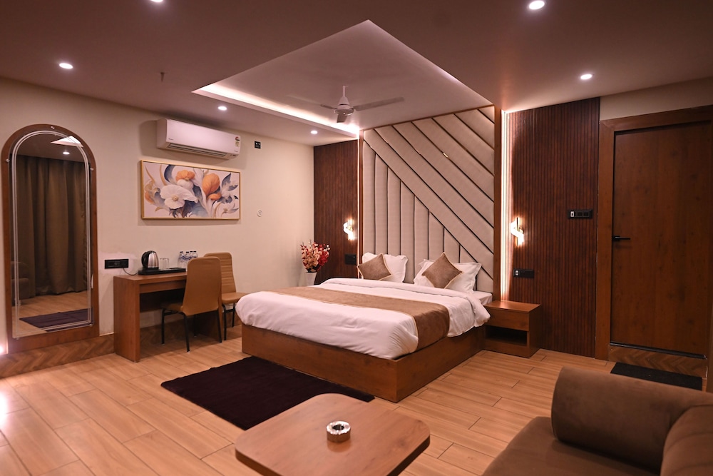 Deluxe Suite