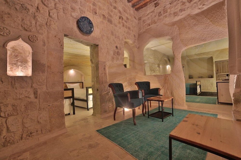 Family Suite - Photo 5