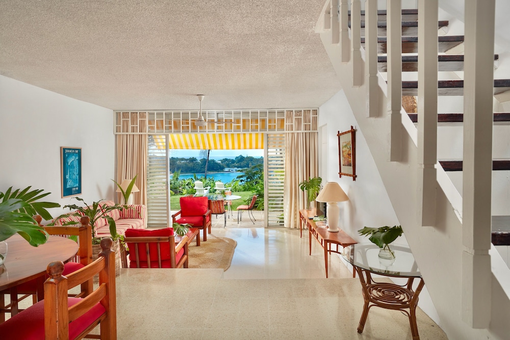 Superior Villa, 2 Bedrooms, Kitchen, Ocean View photo 2