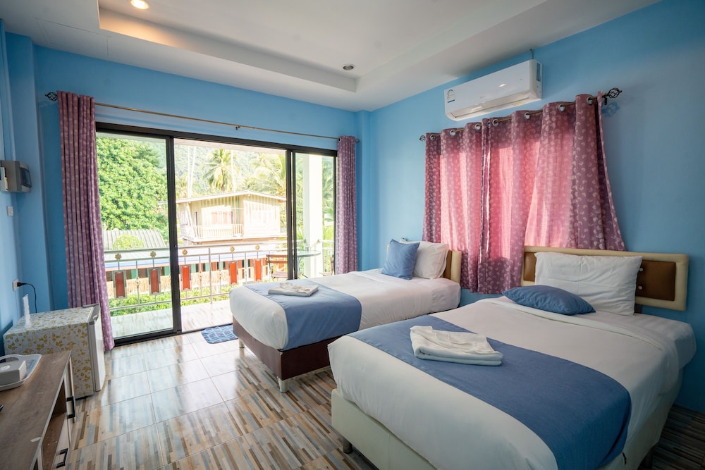 Standard Twin Room, Garden View